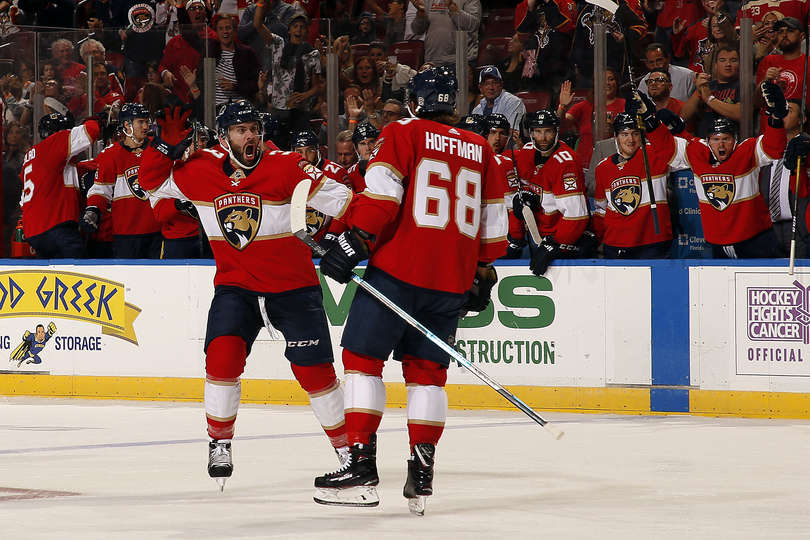 "Флорида" - "Тампа-Бэй" (4:3): хет-трик Хоффмана, реванш Бобровского