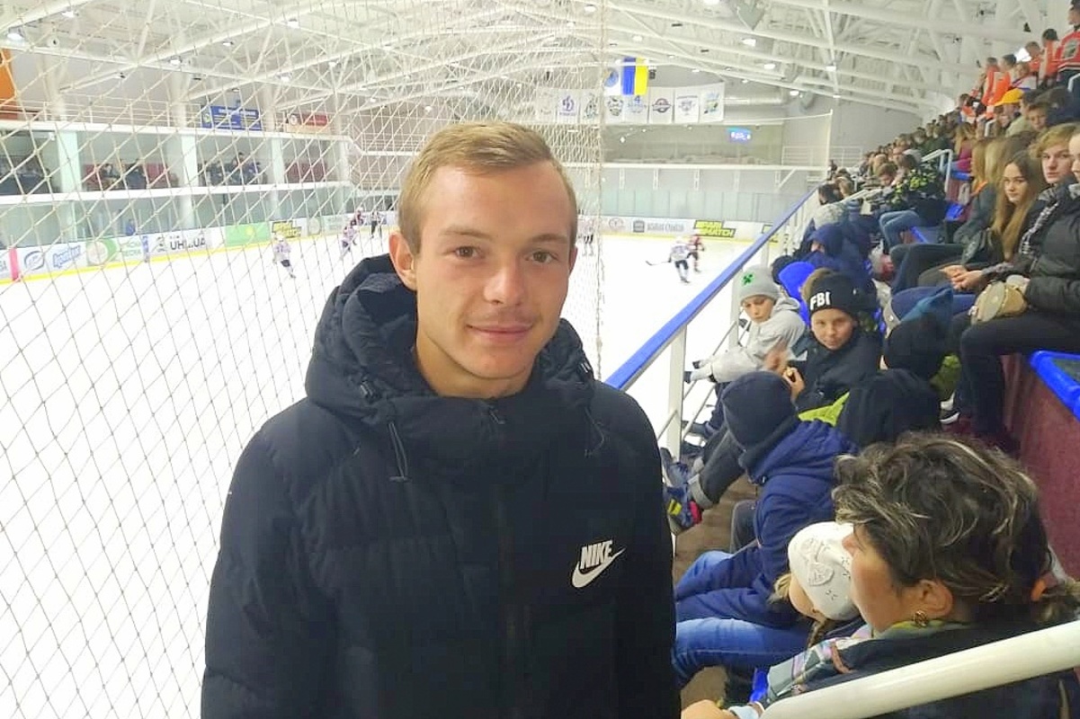 Роман Сташкевич: «Дети ждут, когда замерзнет ставок, чтобы попробовать сыграть в хоккей»