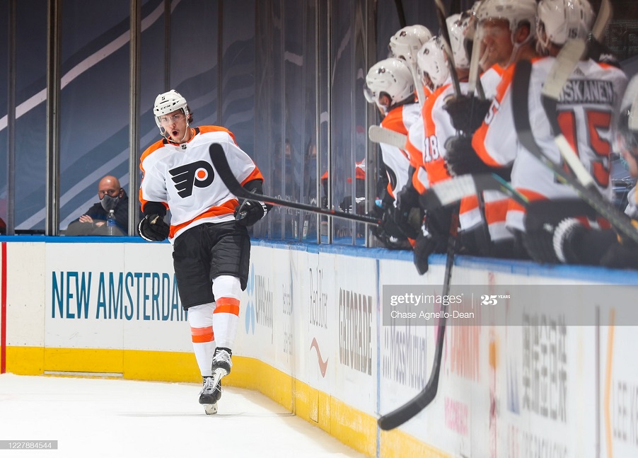 "Бостон" - "Филадельфия" (1:4):"Флайерз" выиграли первый матч.