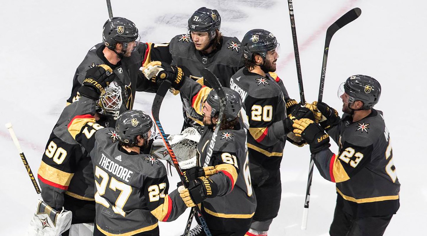 «Вегас» вышел в четвертьфинал, «Вашингтон» добыл первую победу в серии, «Даллас» выиграл у «Калгари»    