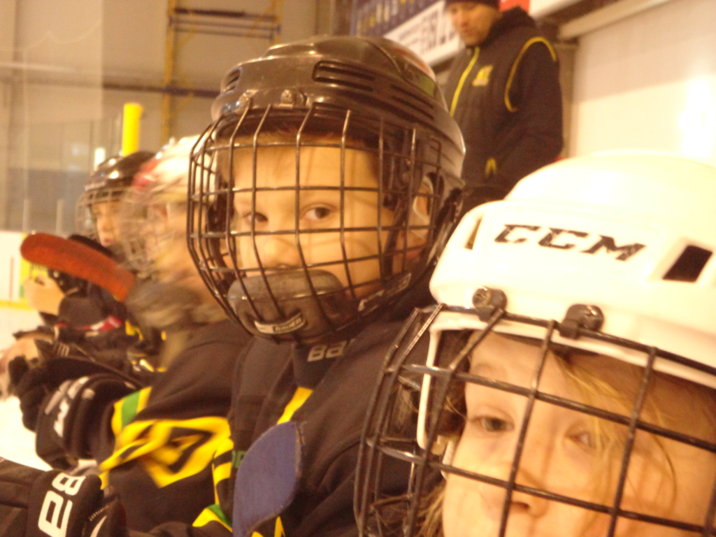 На этих выходных пройдут очередные поединки УМХЛ (превью)