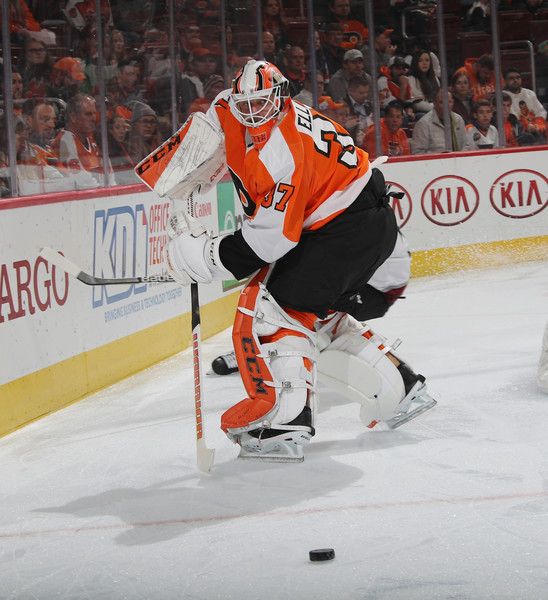 Эллиотт подписал контракт с "Флайерз"