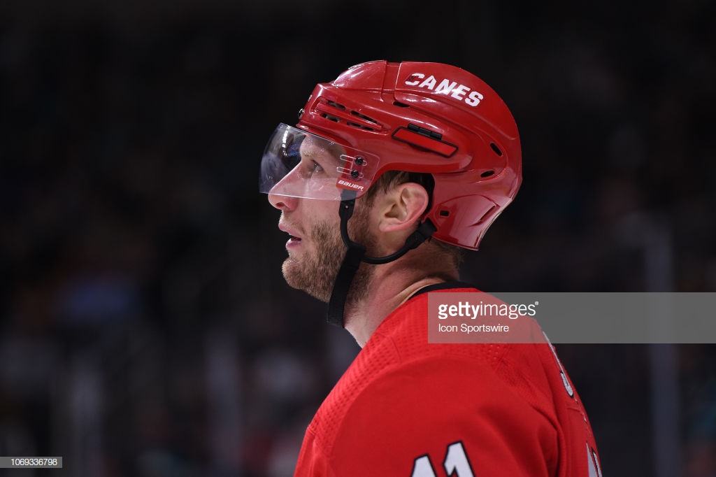 Джордан Стаал стал капитаном "Каролины"