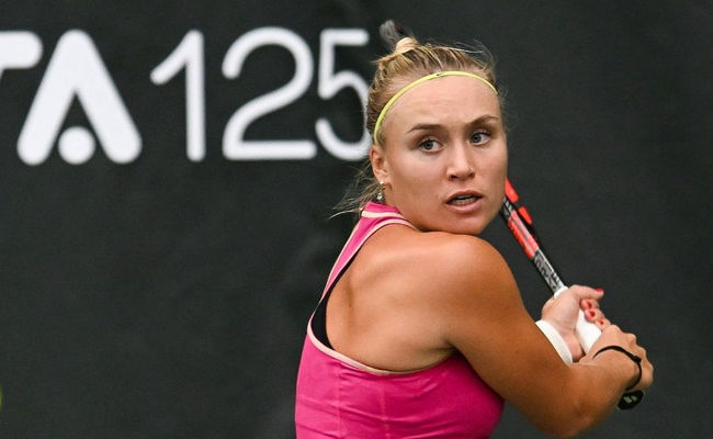 Колина. Стародубцева победила четвёртую сеяную на старте турнира