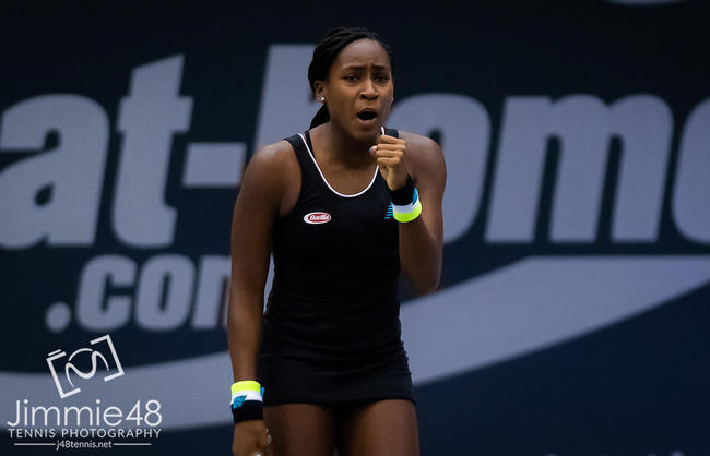 Линц. Гауфф обыграла Бертенс и впервые вышла в полуфинал турнира WTA  Линц. Гауфф обыграла Бертенс и впервые вышла в полуфинал турнира WTA