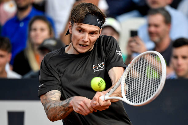 Хертогенбос. Бублик победил Гоффена и дальше сыграет против Синнера, Томпсон стал соперником Раонича