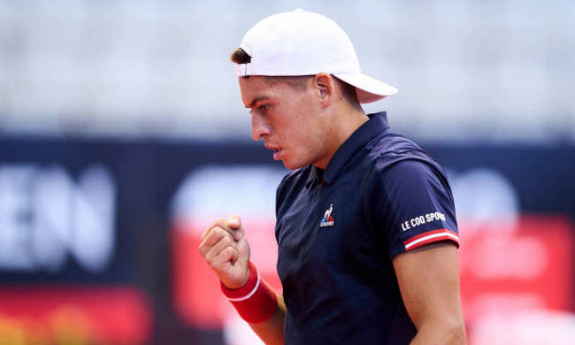 Неаполь. Баес впервые за 3 месяца одержал победу, Фоньини сыграет против лидера посева Неаполь. Баес впервые за 3 месяца одержал победу, Фоньини сыграет против лидера посева