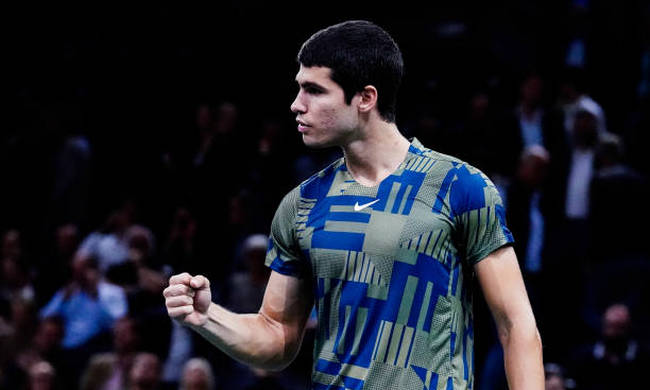 Париж. Руне сыграет против Алькараса в 1/4 финала, Оже-Альяссим остановил Симона Париж. Руне сыграет против Алькараса в 1/4 финала, Оже-Альяссим остановил Симона