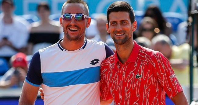 Сербский теннисист Троицки и его жена заразились коронавирусом