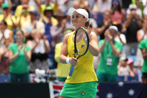 Кубок Федерации. Младенович и Барти выиграли свои матчи в субботу Кубок Федерации. Младенович и Барти выиграли свои матчи в субботу