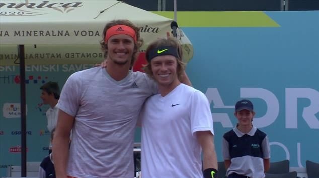 Зверев и Рублёв сообщили о результатах тестирования на COVID-19