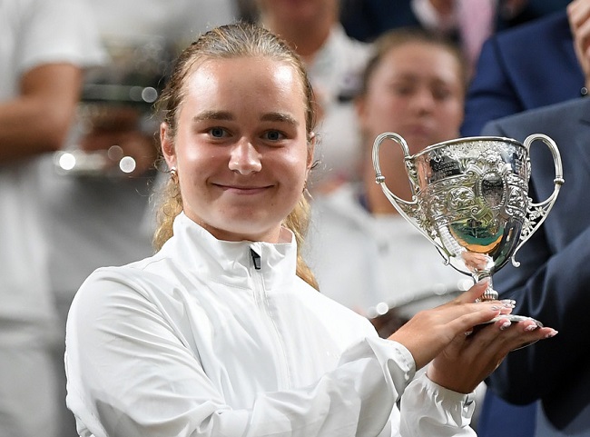 Дарья Снигур будет получать стипендию Президента Украины Дарья Снигур будет получать стипендию Президента Украины