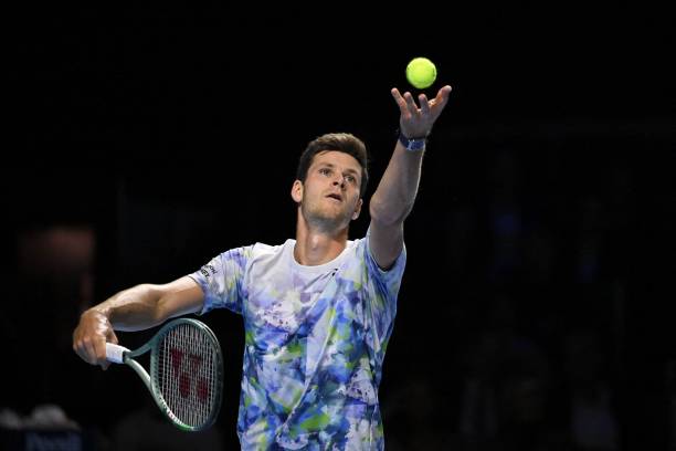 Париж. Хуркач победил Корду в стартовом матче, Фритц снялся с "Мастерса" из-за травмы Париж. Хуркач победил Корду в стартовом матче, Фритц снялся с "Мастерса" из-за травмы