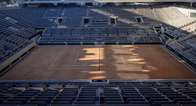 На Ролан Гаррос приостановили все строительные работы