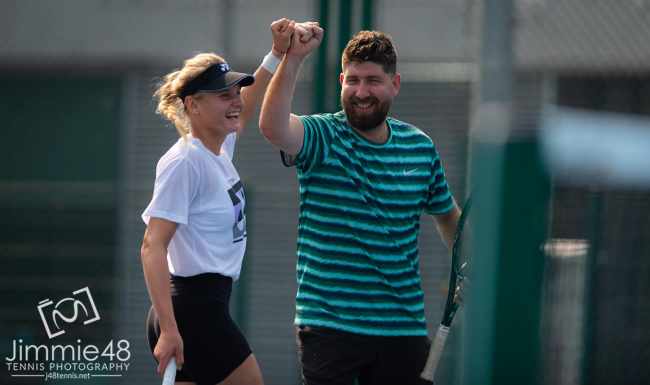 На турнире в Пекине Ястремская будет работать с новым тренером