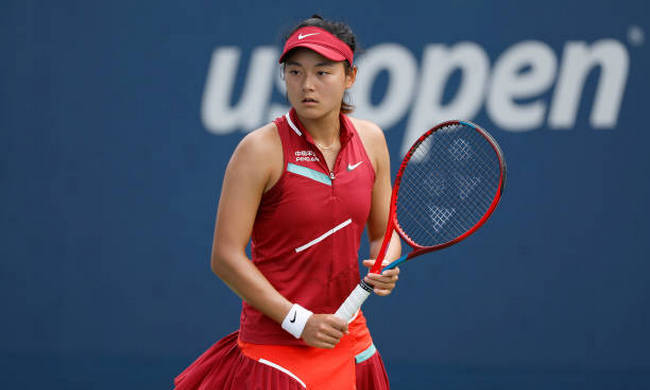 US Open. Теннисистка из второй сотни обыграла седьмую сеяную, Вондроушова и Пегула стартовали с побед