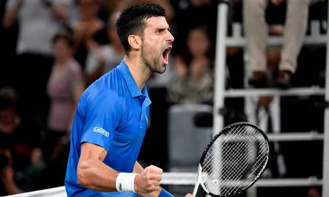 Париж. Джокович обыграл Циципаса на пути в восьмой финал на турнире Париж. Джокович обыграл Циципаса на пути в восьмой финал на турнире