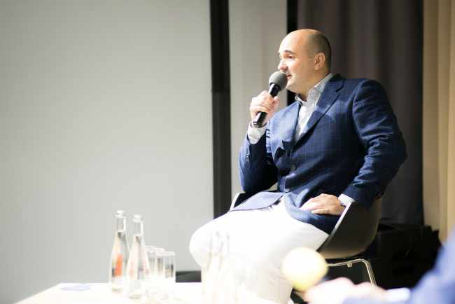 Вице-президент и исполнительный директор Федерации тенниса Украины: «Условия, которые назвал агент Свитолиной - это бюджет всего матча в Польше» Вице-президент и исполнительный директор Федерации тенниса Украины: «Условия, которые назвал агент Свитолиной - это бюджет всего матча в Польше»