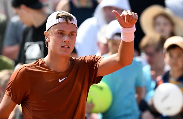 Мюнхен. Руне и ван де Зандсхулп второй год подряд сыграют в решающем матче турнира Мюнхен. Руне и ван де Зандсхулп второй год подряд сыграют в решающем матче турнира