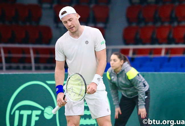 Илья Марченко о своем матче в Словакии: "И потом я еще удивляюсь, почему у меня все время травмы" Илья Марченко о своем матче в Словакии: "И потом я еще удивляюсь, почему у меня все время травмы"