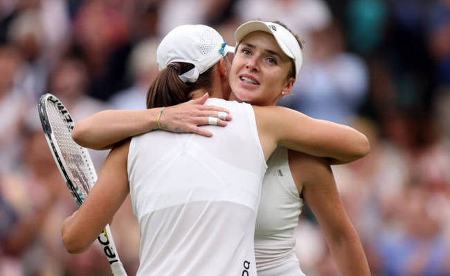 Ига Швёнтек: "Рада, что есть Элина - она показывает людям, что война все еще продолжается, потому что у многих из нас немного короткая память"