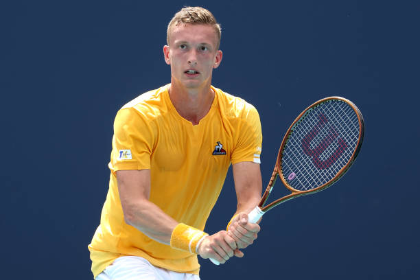 Майами. "Лаки лузер" Ковачевич впервые выиграл матч в основе "Мастерса", Легечка и Гарин выходят во второй круг