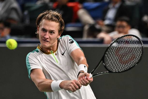 Шанхай. Корда победил Шелтона и сыграет против Хуркача за место в финале