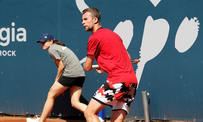 Нур-Султан. Манафов проигрывает в первом круге в основной сетке