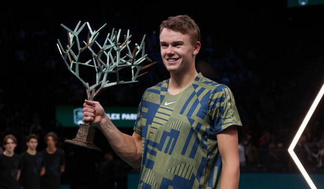 Рейтинг ATP. Циципас поднялся на третье место, Руне впервые вошёл в топ-10 Рейтинг ATP. Циципас поднялся на третье место, Руне впервые вошёл в топ-10