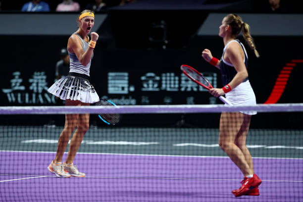 WTA Finals. Бабош и Младенович второй сезон подряд стали чемпионками турнира WTA Finals. Бабош и Младенович второй сезон подряд стали чемпионками турнира