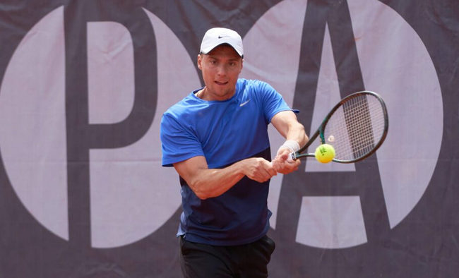 Аликанте. Крутых уступил в матче первого круга