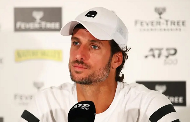 Фелисиано Лопес: "Моя мама работает медсестрой и она заразилась коронавирусом"