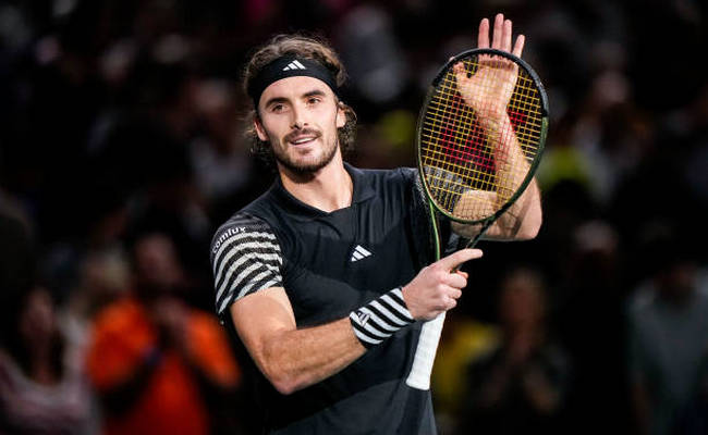 Париж. Циципас квалифицировался на Итоговый турнир после победы над Зверевым, Хуркач и Димитров встретятся в 1/4 финала