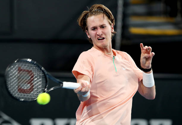 Себастьян Корда: "Опыт финала против Джоковича поможет мне в будущем, хоть сейчас мне и больно" Себастьян Корда: "Опыт финала против Джоковича поможет мне в будущем, хоть сейчас мне и больно"