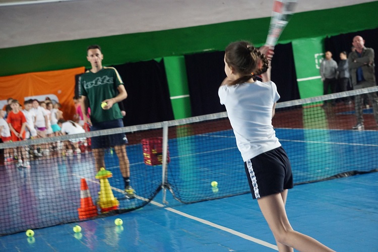 Сергей Стаховский провел теннисный мастер-класс в Северодонецке