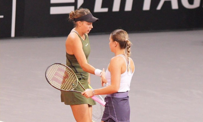 Лимож. Костюк и Калашникова сыграют в парном полуфинале Лимож. Костюк и Калашникова сыграют в парном полуфинале