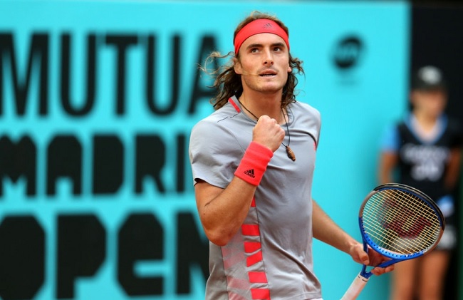 Мадрид. Циципас обыгрывает действующего чемпиона на пути в полуфинал Мадрид. Циципас обыгрывает действующего чемпиона на пути в полуфинал