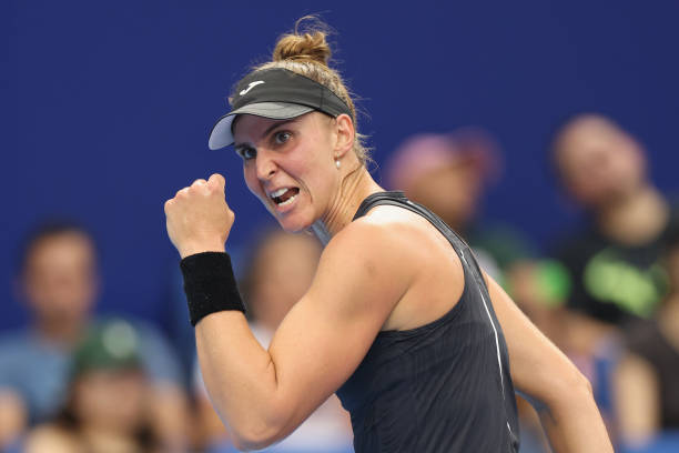 WTA Elite Trophy. Аддад Мая отдала лишь пять геймов Касаткиной и стала первой финалисткой турнира