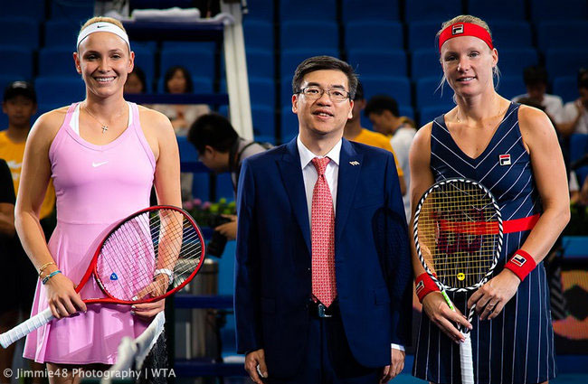 WTA Elite Trophy. Бертенс обыграла Векич в первом матче