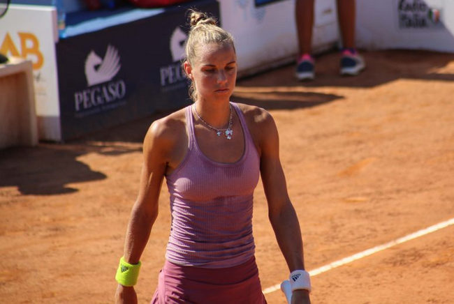 Палермо. Рус обыграла третью сеяную, Бертенс и Паолини встретятся в 1/4 финала