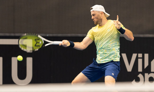 Вильнюс. Марченко проиграл Дурасовичу во втором раунде Вильнюс. Марченко проиграл Дурасовичу во втором раунде