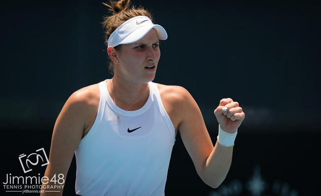 Аделаида. Вондроушова станет соперницей Барти в четвертьфинале