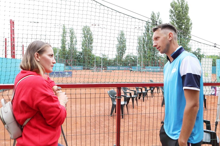 Сергей Стаховский на пресс-конференции участников выставочного турнира в Будапеште