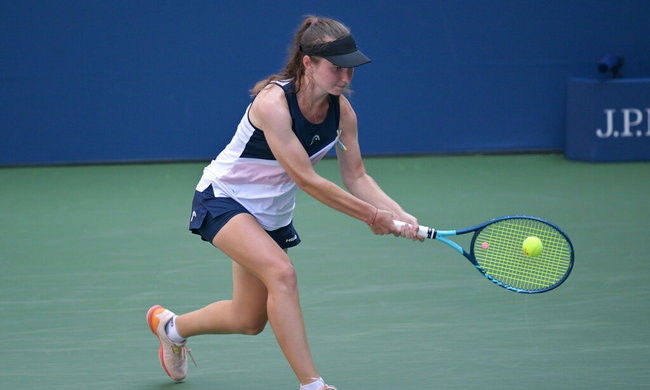 Руан. Снигур выбывает из борьбы после первого матча Руан. Снигур выбывает из борьбы после первого матча