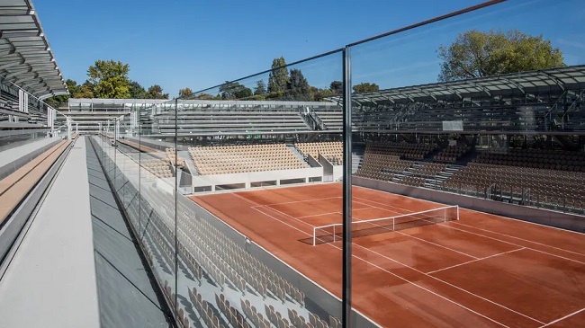 Организаторы Ролан Гаррос не отказываются от варианта проводить турнир без зрителей