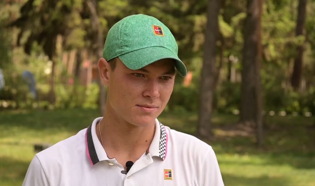 Марат Девятьяров: "Во время матча нужно было привыкнуть к погодным условиям и найти свою игру" Марат Девятьяров: "Во время матча нужно было привыкнуть к погодным условиям и найти свою игру"