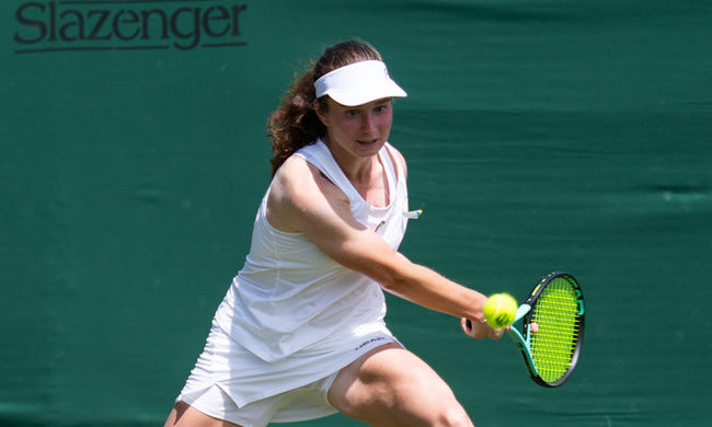 Ноттингем. Снигур вышла в финал квалификации, Ястремская проиграла на старте