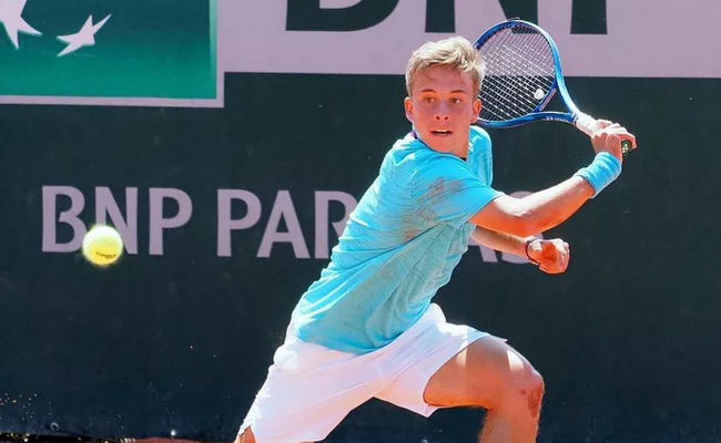 Карлсруэ. Белинский выиграл свой дебютный матч на "челленджере", Орлов уступил на старте квалификации