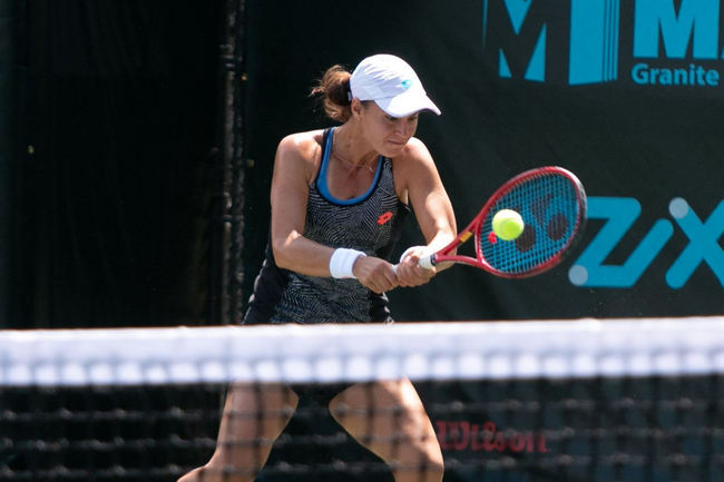 Хьюстон. Калинина проигрывает в третьем круге