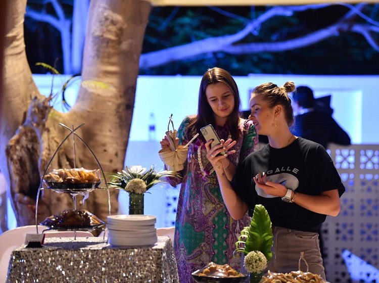 Элина Свитолина на вечеринке игроков в Хуахине